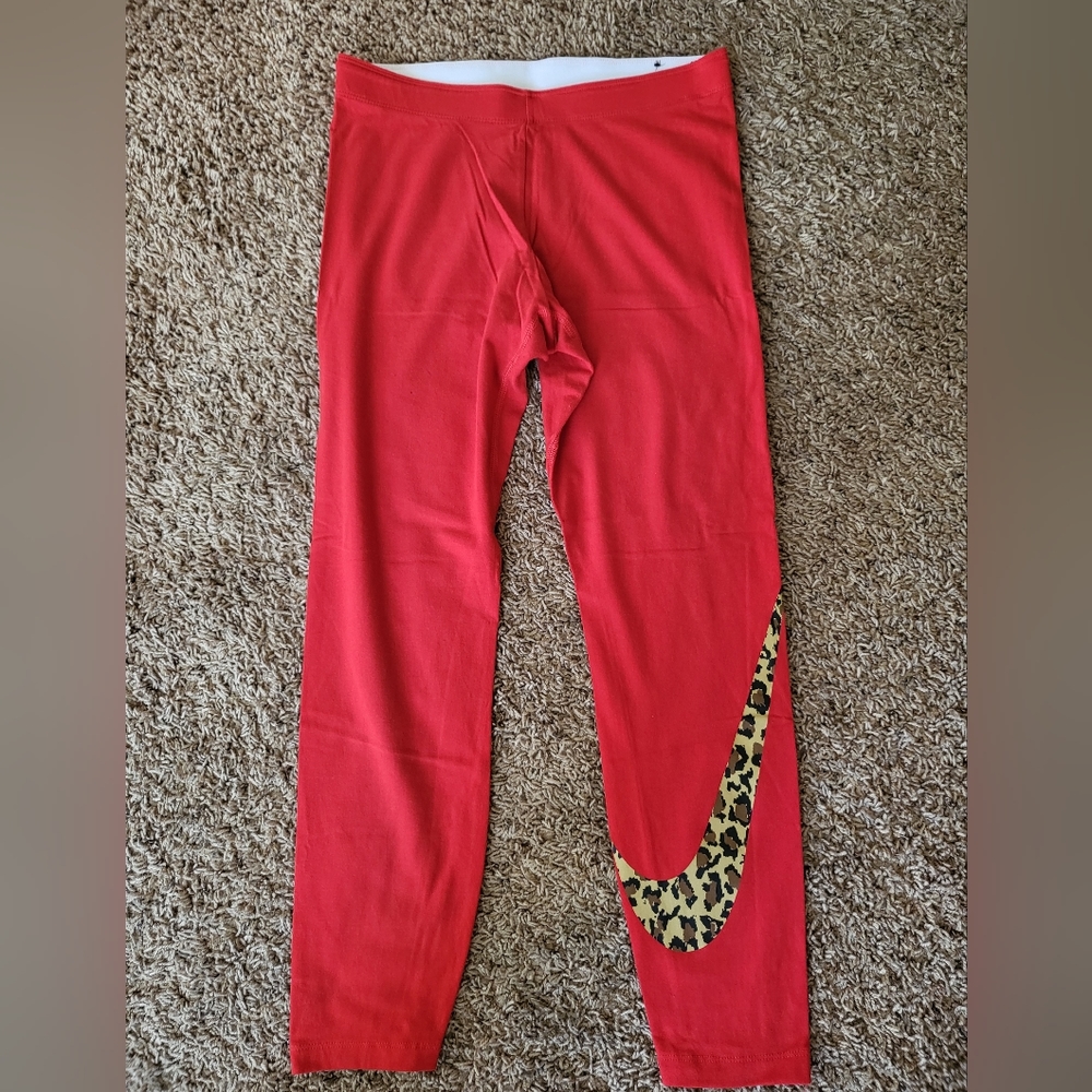 Womens Nike leggings